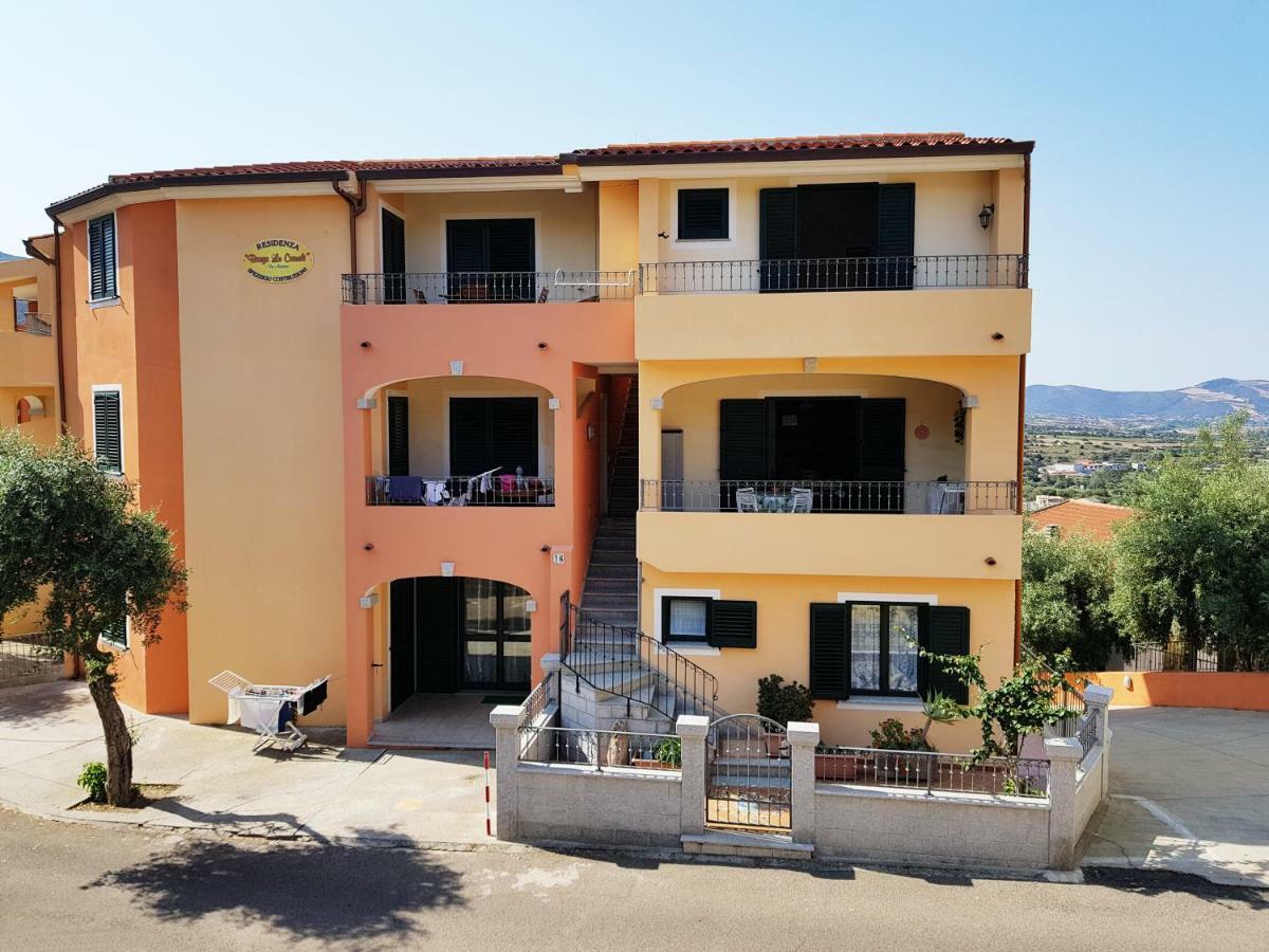 Ferienwohnung Borgo Lu Canali Da Gavino Badesi Exterior foto