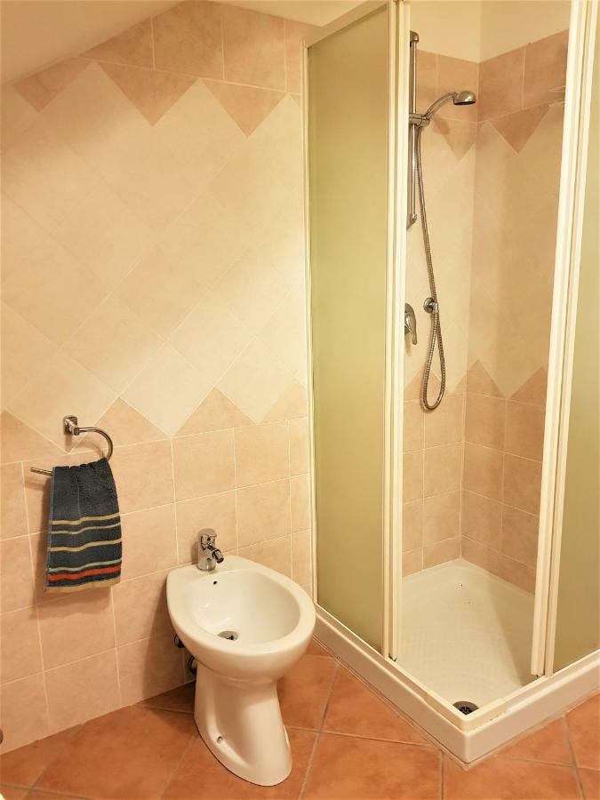 Ferienwohnung Borgo Lu Canali Da Gavino Badesi Exterior foto